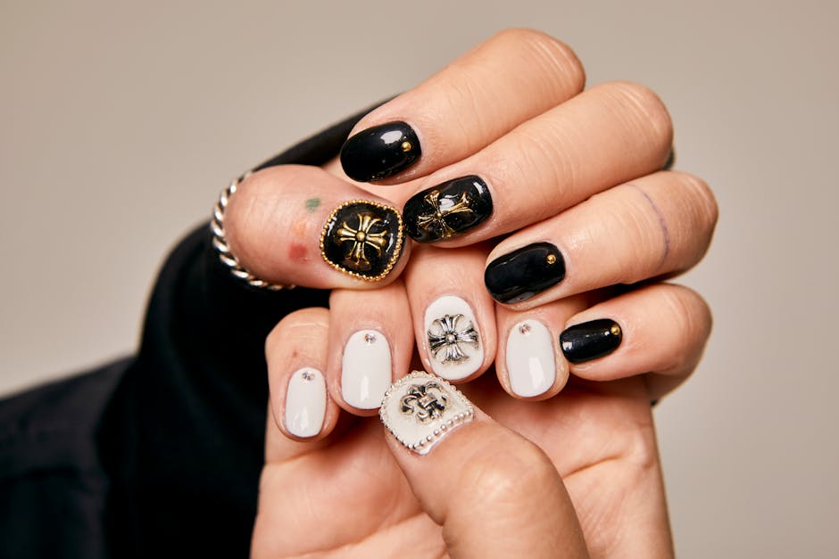 Transform Your Look with the Latest Gel Nail Trends in Fair Oaks